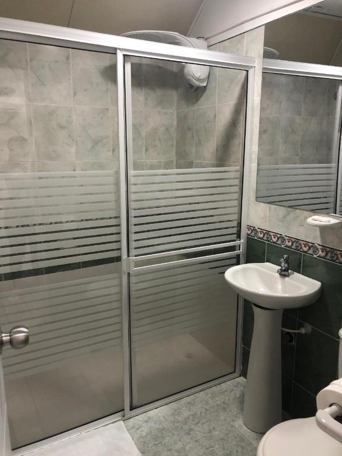 Hotel Mall Santana Del Rio ラ・ドラダ エクステリア 写真